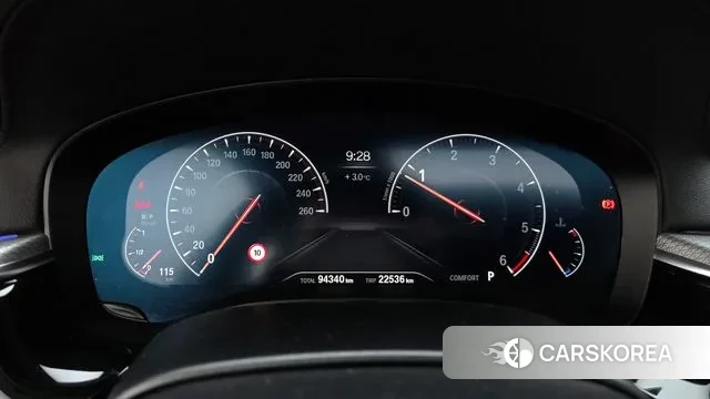 BMW 5 Series (G30) id 3562825 из Кореи 18