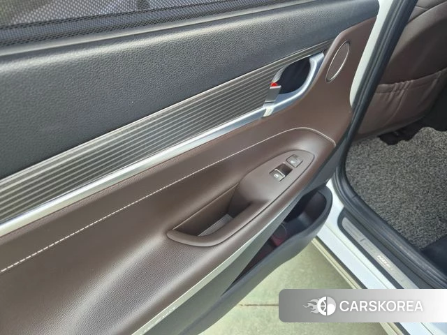 Hyundai Grandeur IG id 4233225 из Кореи 18