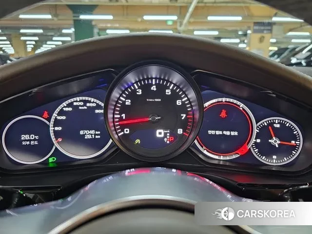 Porsche Panamera (971) id 3391808 из Кореи 18