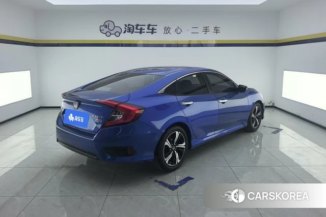 Honda Civic id 4212283 из Китая 15