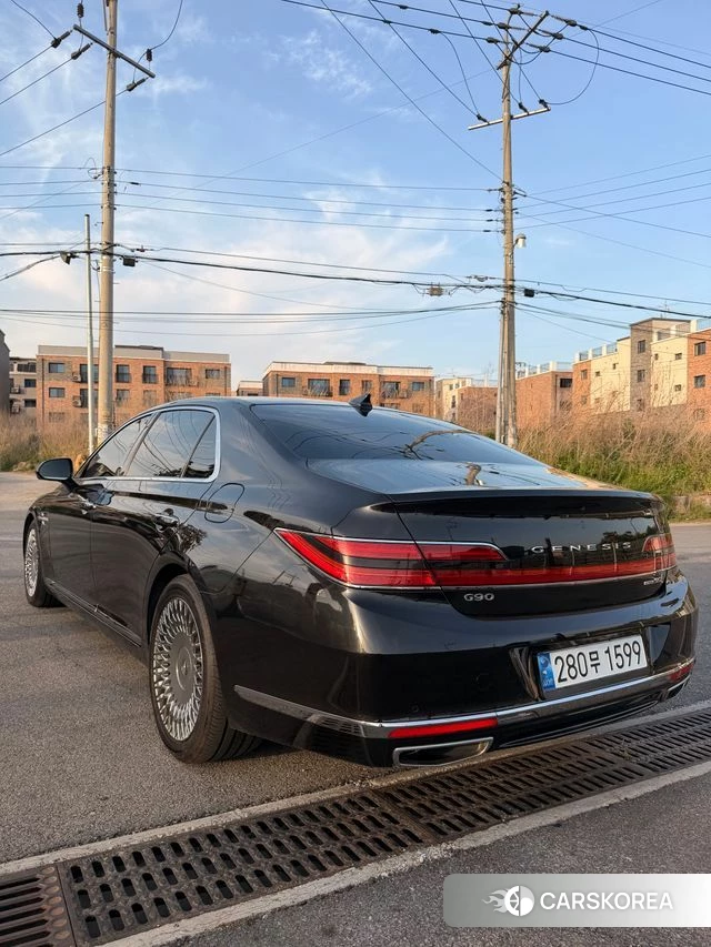 Genesis G90 id 4345129 из Кореи 14