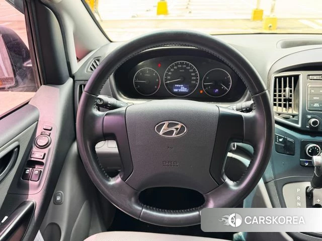 Hyundai The New Grand Starex id 4417397 из Кореи 18