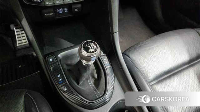 Hyundai Veloster (JS) id 3905388 из Кореи 18