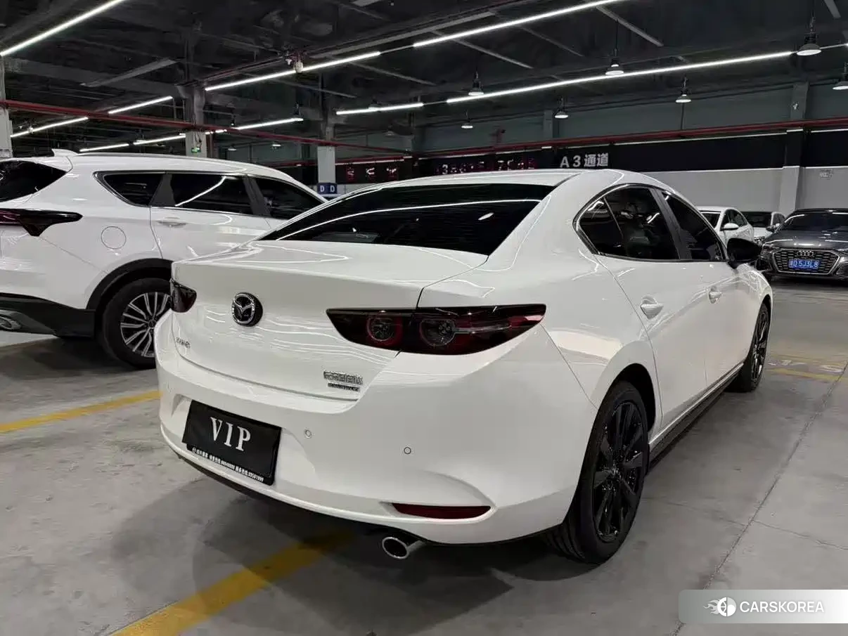 Mazda 3 id 4669384 из Китая 9