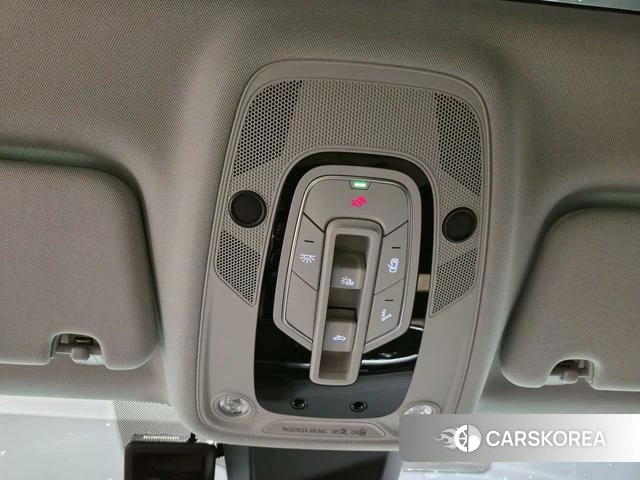 Audi Q7 id 4380732 из Китая 25