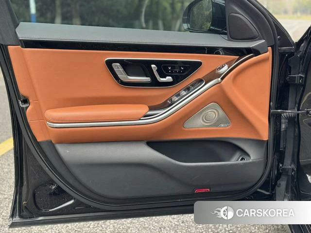 Mercedes-Benz S-class id 4257611 из Китая 17