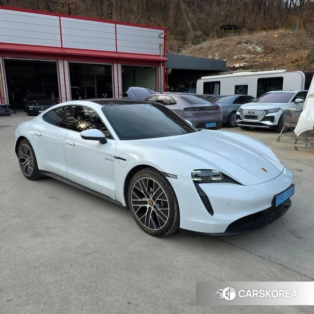 Porsche Taycan id 3883287 из Кореи 18