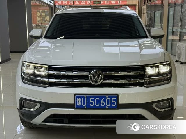 Volkswagen Tourang id 3857978 из Китая 11