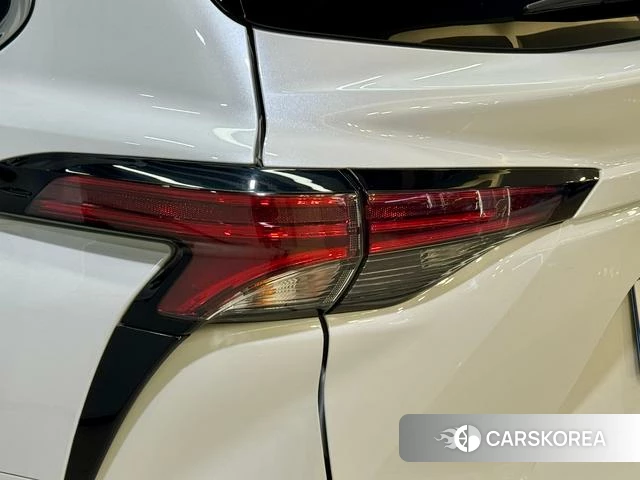 Toyota Grevia id 3889862 из Китая 28