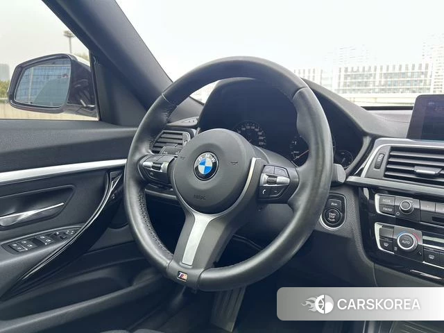BMW 3 series GT id 4275521 из Китая 17