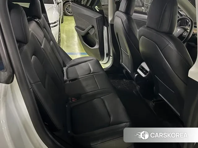 Tesla Model Y id 3524259 из Кореи 13