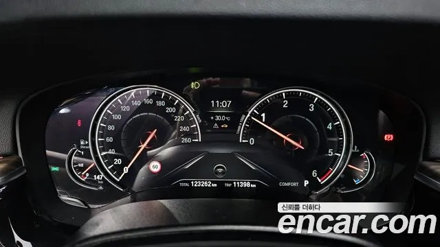 BMW 5 Series (G30) id 2908199 из Кореи 18