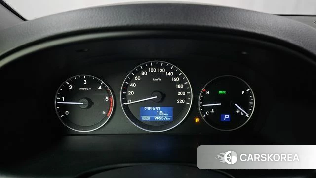 Hyundai The New Grand Starex id 4180692 из Кореи 18