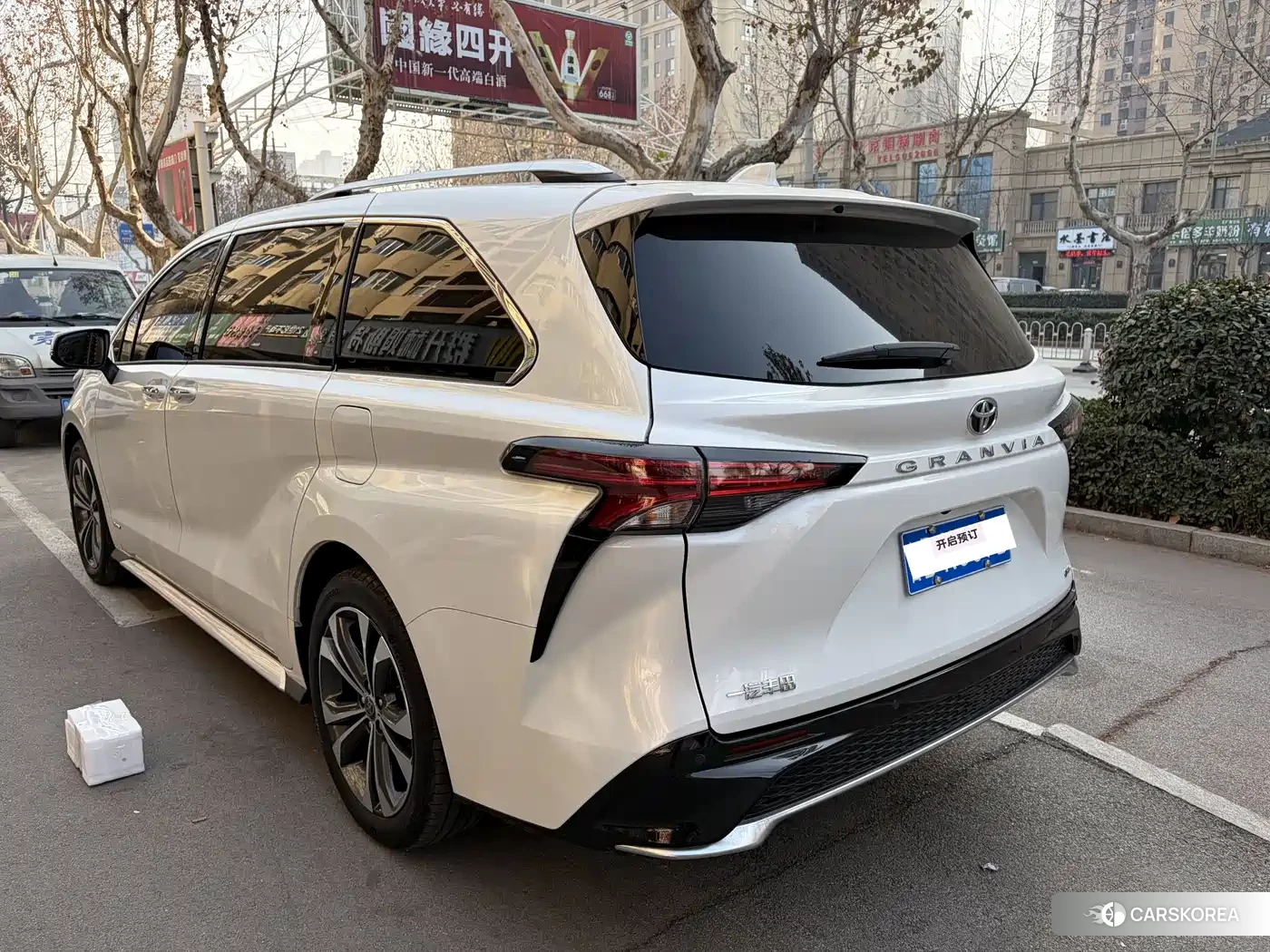Toyota Granvia id 4545907 из Китая 8