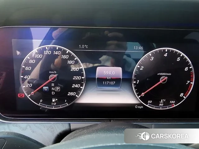 Mercedes-Benz E-Class W213 id 3622607 из Кореи 18