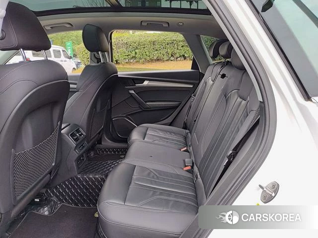 Audi Q5L id 4265862 из Китая 8