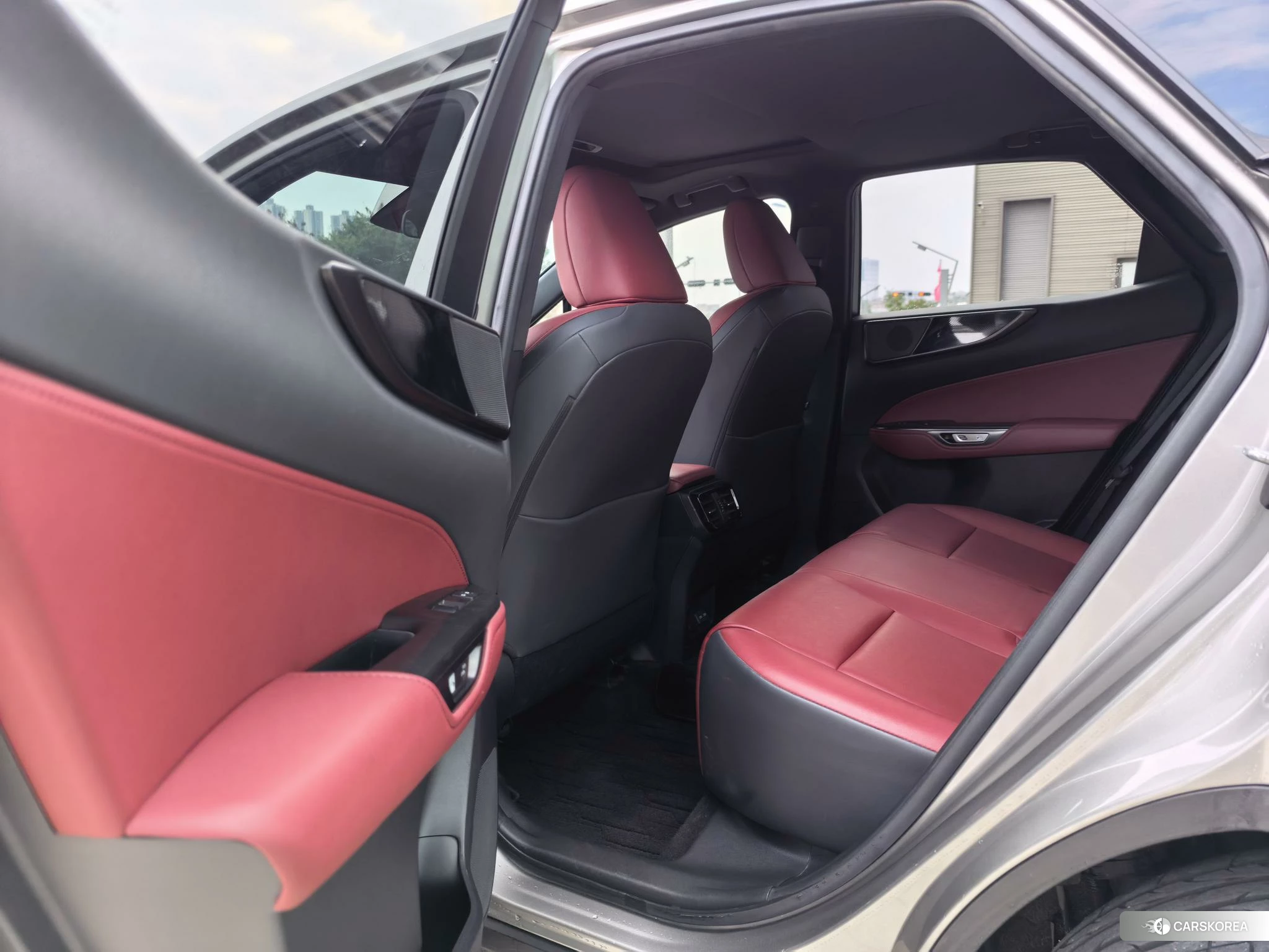 Lexus NX id 4453159 из Китая 10