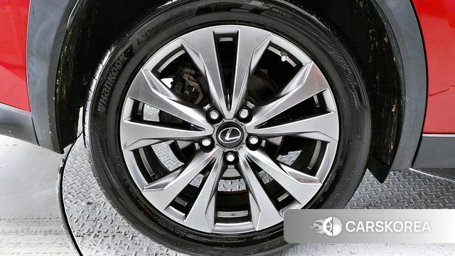 Lexus UX250h id 4317489 из Кореи 18