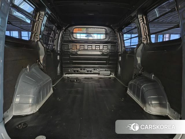 Hyundai Staria id 3856436 из Кореи 18