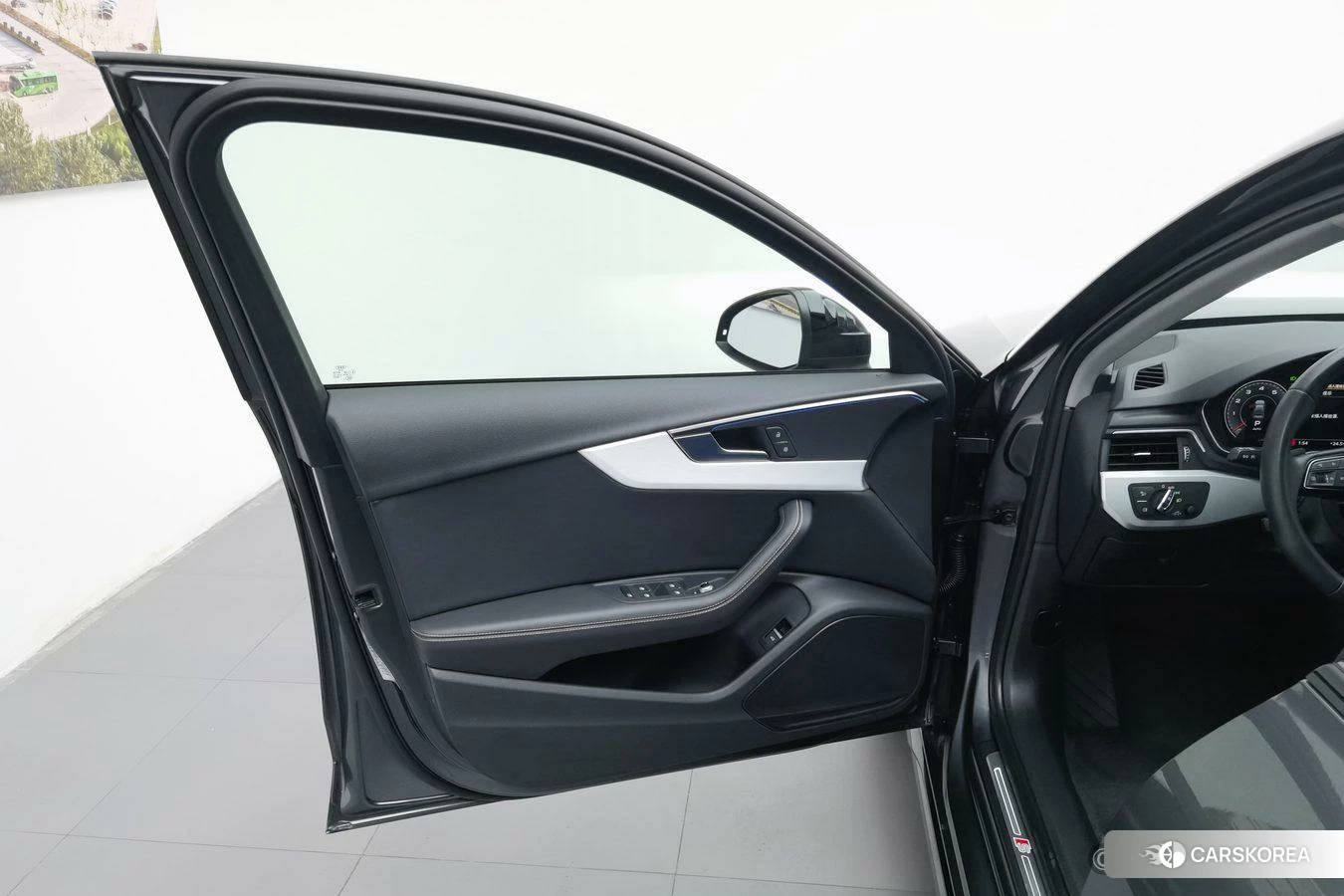 Audi A4L id 4512805 из Китая 22