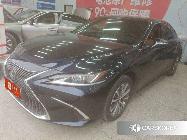 Lexus ES id 4329212 из Китая 11