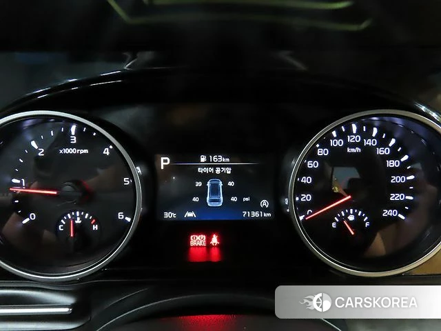 Kia Carnival 4th generation id 4624431 из Кореи 18