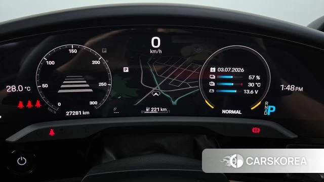 Porsche Taycan id 4542399 из Кореи 32