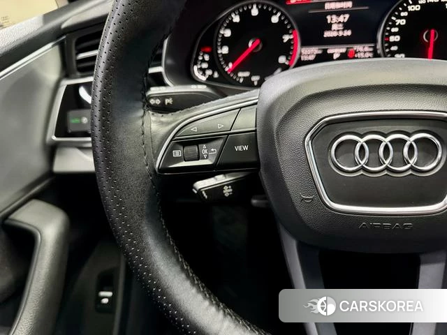 Audi Q7 id 3889881 из Китая 28