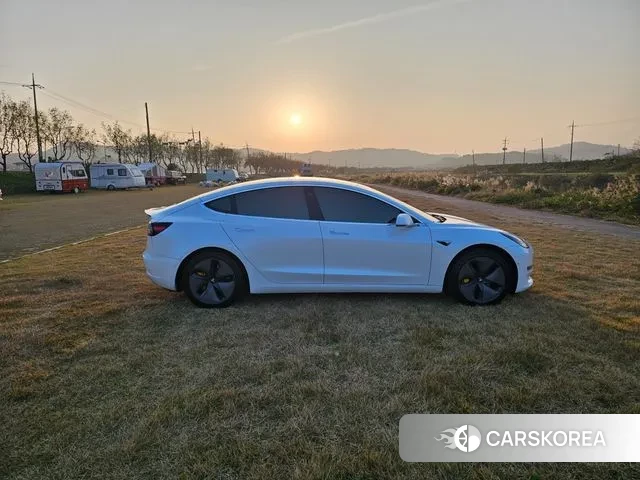 Tesla Model 3 id 3344118 из Кореи 14