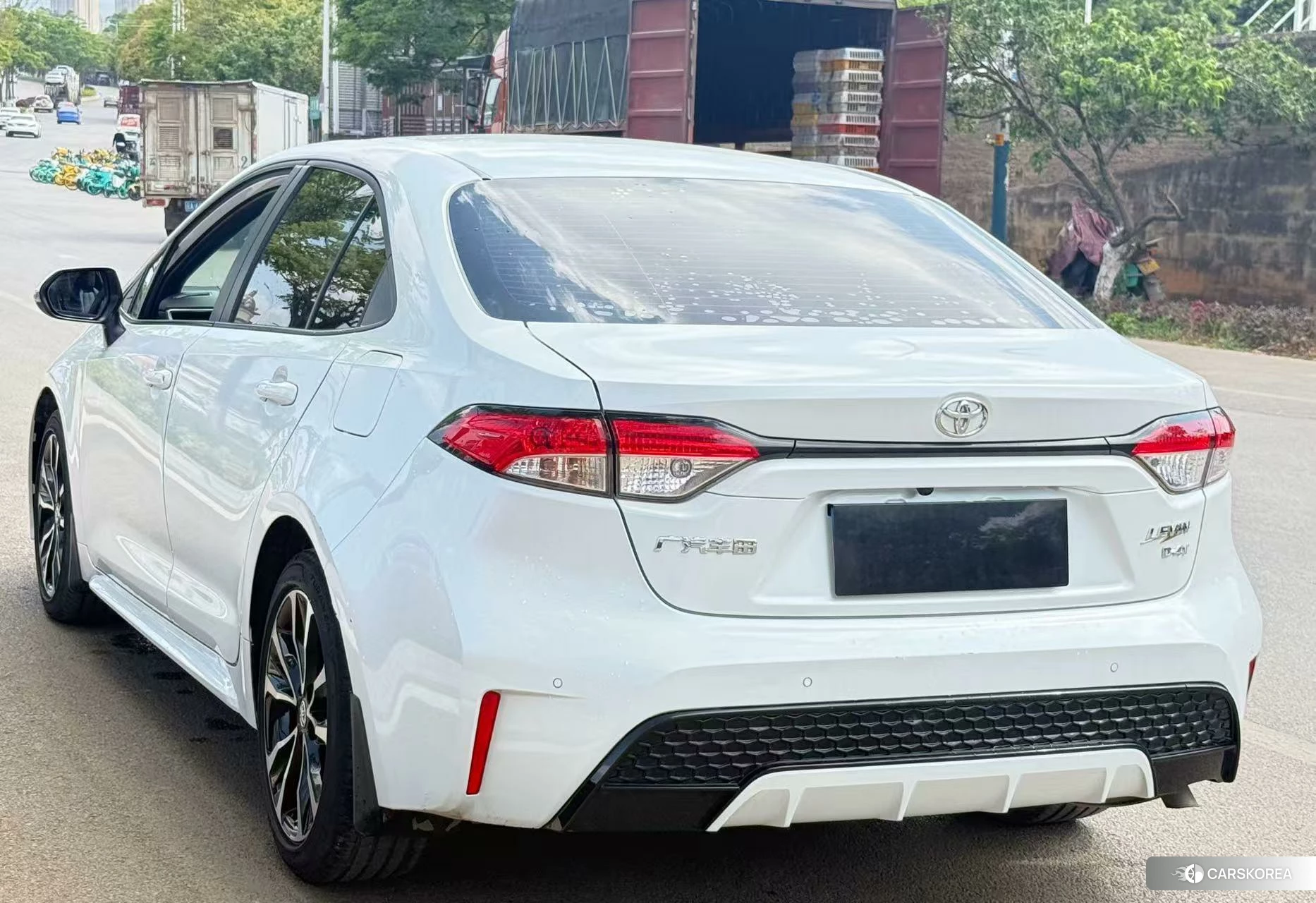 Toyota Lei Ling id 4420922 из Китая 8