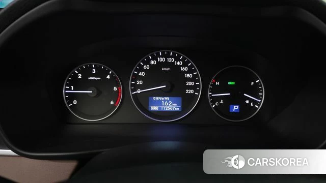 Hyundai The New Grand Starex id 4251421 из Кореи 28