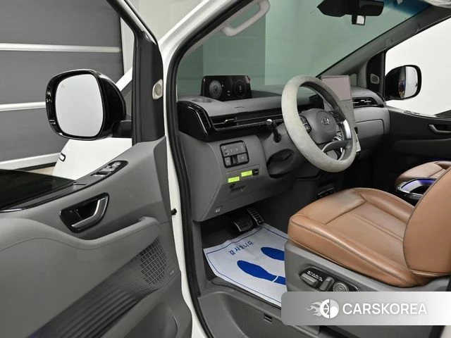 Hyundai Staria id 3910654 из Кореи 18