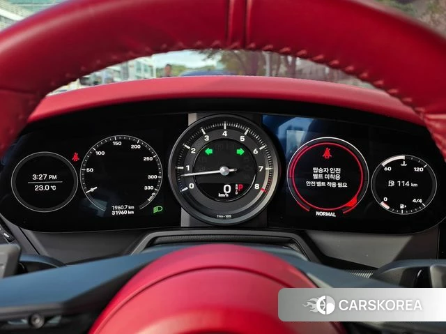 Porsche 911(992) id 4894506 из Кореи 18