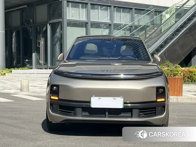 Ideal car Ideal L8 id 3907832 из Китая 17