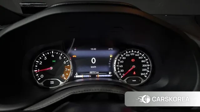 Jeep Renegade id 3334541 из Кореи 18