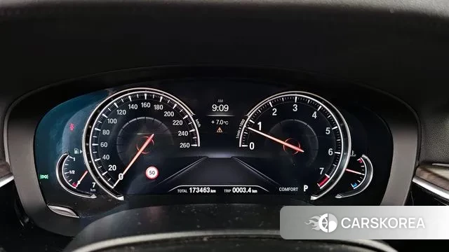 BMW 5 Series (G30) id 3375125 из Кореи 18