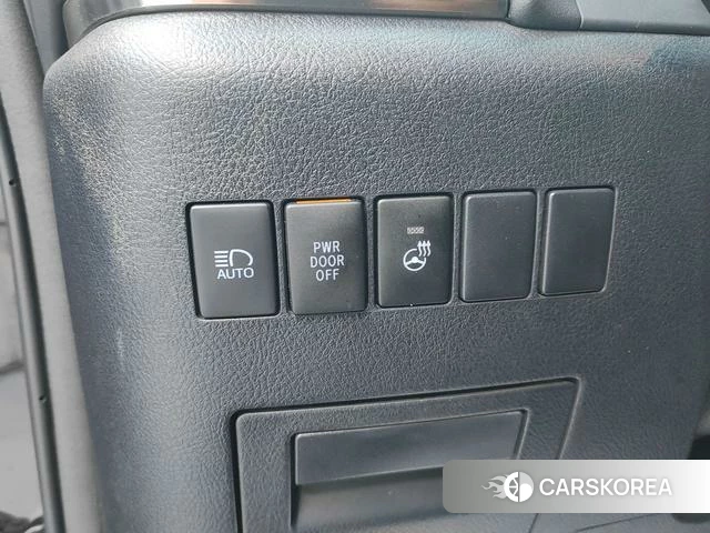 Toyota Wilfa id 4257271 из Китая 21
