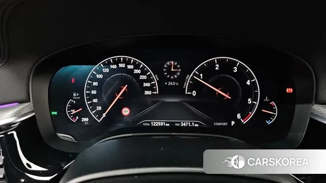 BMW 5 Series (G30) id 3176536 из Кореи 18