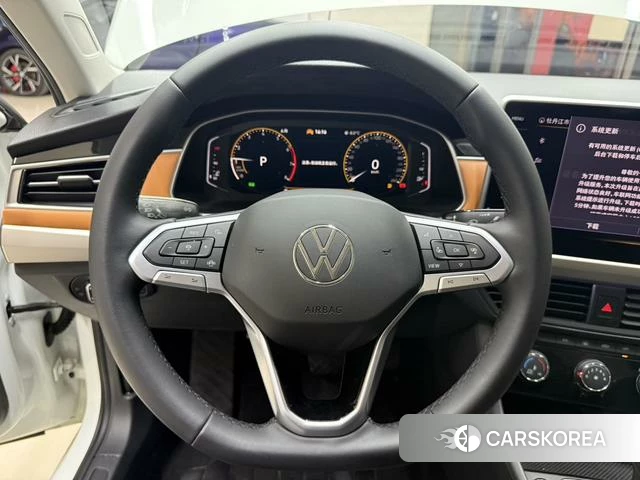 Volkswagen Bora id 4256297 из Китая 22