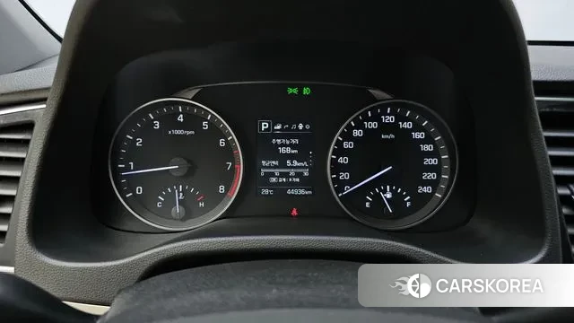 Hyundai Avante AD id 3024809 из Кореи 18