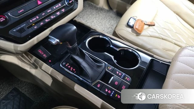 Kia The New Carnival id 4765112 из Кореи 30