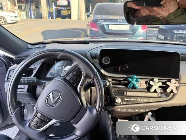 Lexus ES300h 7th generation id 3560145 из Кореи 9