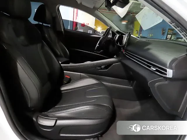 Hyundai Avante Hybrid (CN7) id 3524088 из Кореи 18