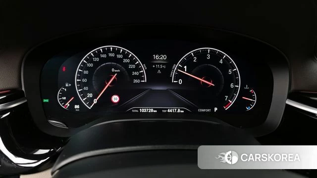 BMW 5 Series (G30) id 3814064 из Кореи 18