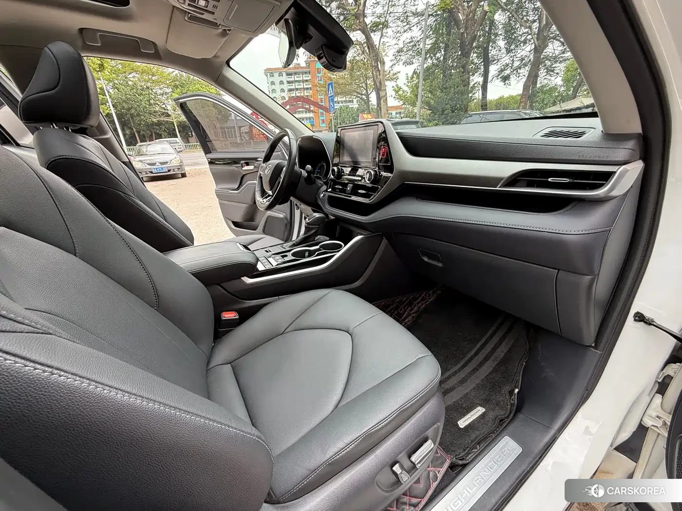 Toyota Highlander id 4629691 из Китая 30