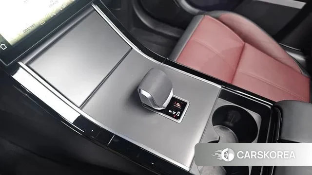 Land Rover Range Rover Velar id 3560063 из Кореи 18