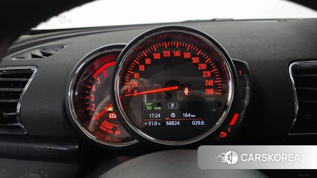 Mini Cooper D Clubman id 4632420 из Кореи 35