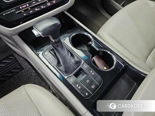 Kia The New Carnival id 4677892 из Кореи 16