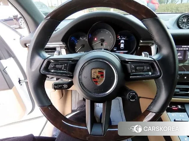 Porsche Macan id 3572474 из Кореи 18