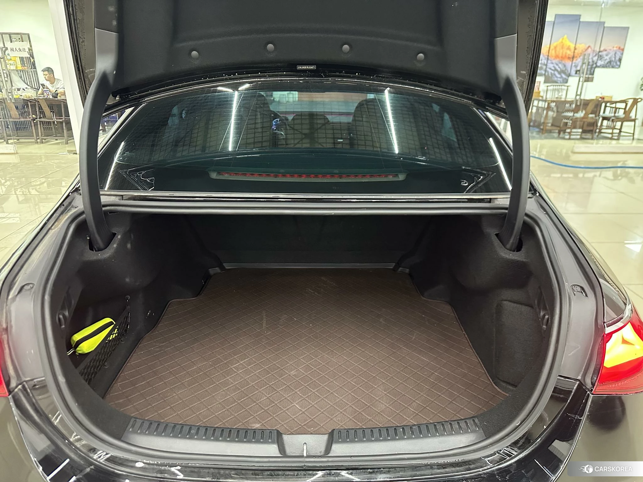 Mercedes-Benz E-class id 4467599 из Китая 22